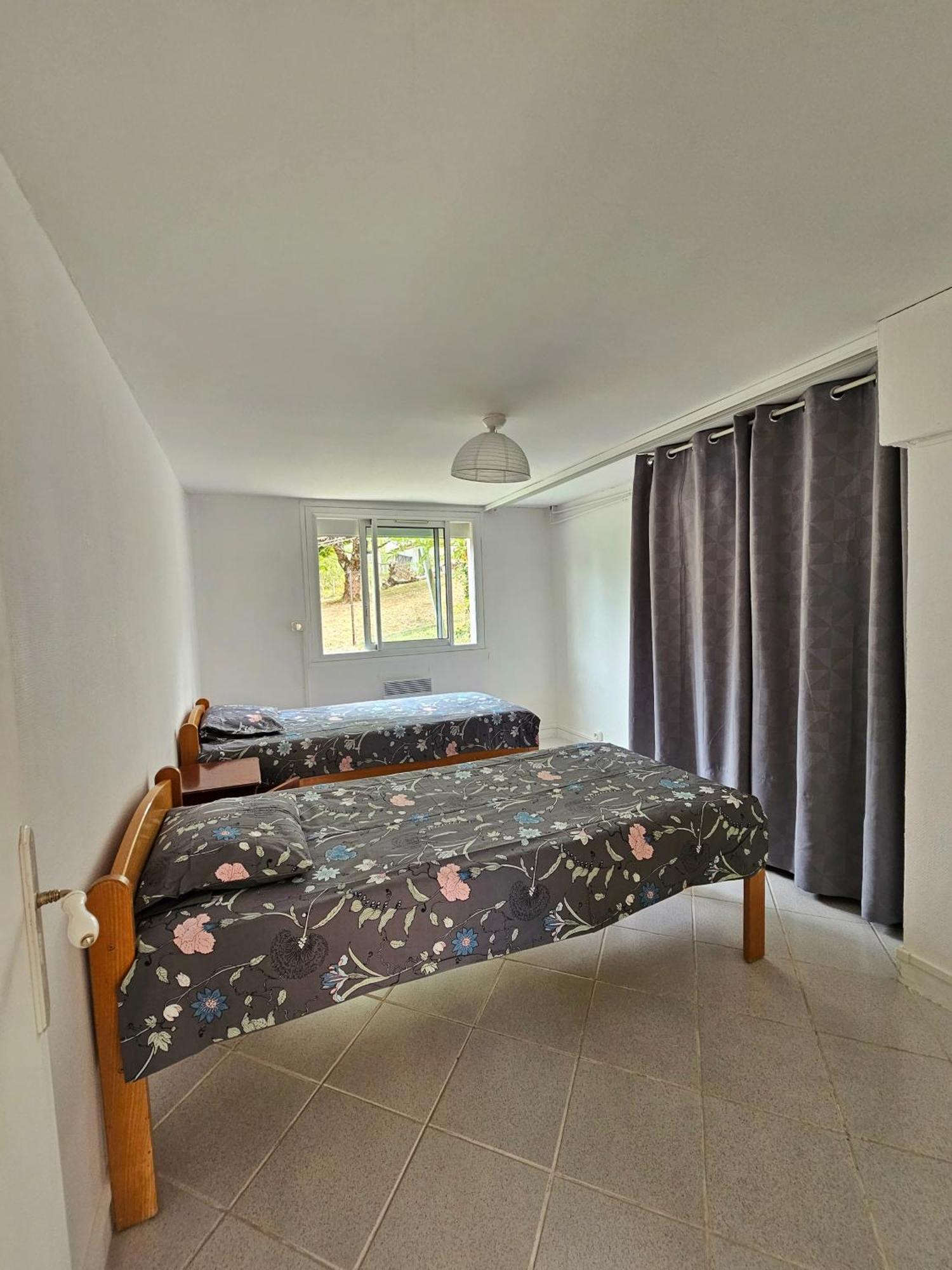 Appartement Lumineux Et Calme En Rez-De-Jardin Castanet-Tolosan Exterior foto